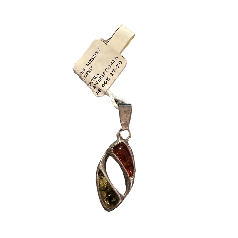 NWT Polish genuine amber pendant.